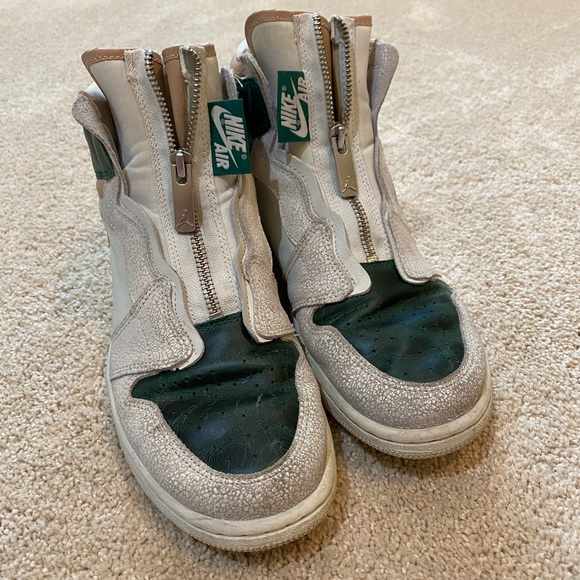 Nike Air Jordan Women’s 1 Retro High Zip - Picture 2 of 3